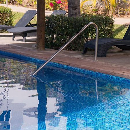הוילה מזטלן Casa En Privada Frente A La Playa Con Alberca! מראה חיצוני תמונה