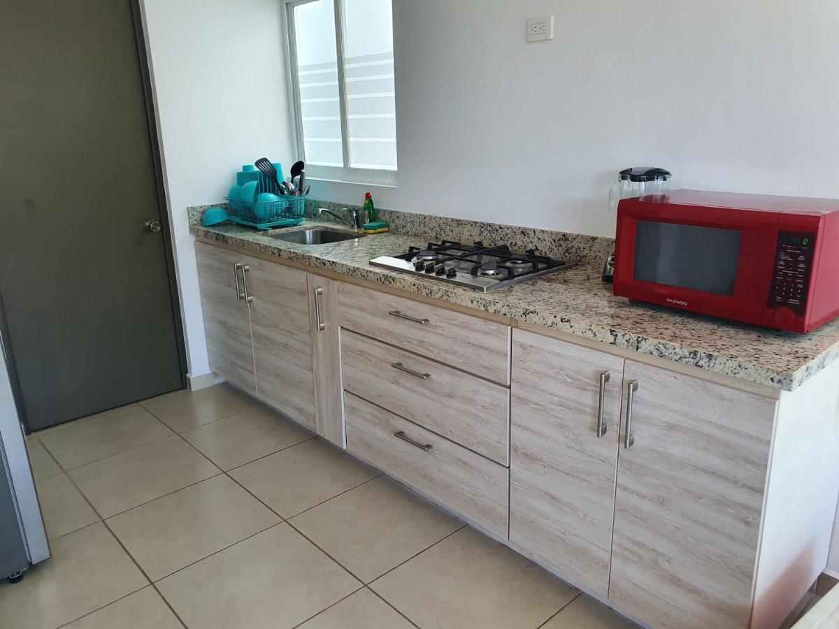 הוילה מזטלן Casa En Privada Frente A La Playa Con Alberca! מראה חיצוני תמונה