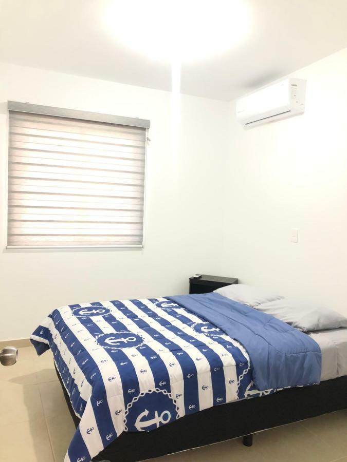 הוילה מזטלן Casa En Privada Frente A La Playa Con Alberca! מראה חיצוני תמונה